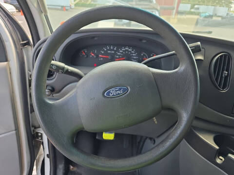 2006 Ford E-Series E-350 SD XL