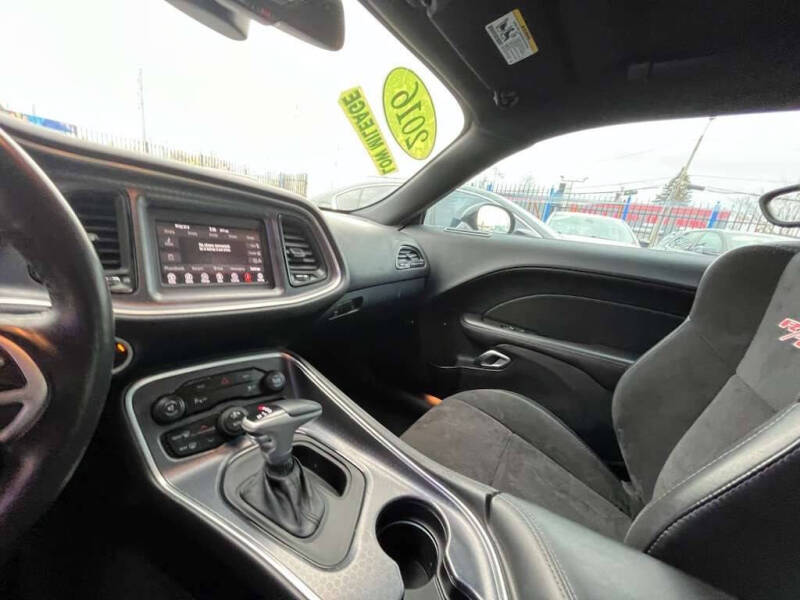 2016 Dodge Challenger R/T Scat Pack