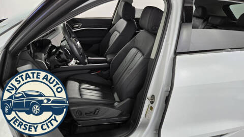 2024 Audi Q8 e-tron quattro Premium Plus