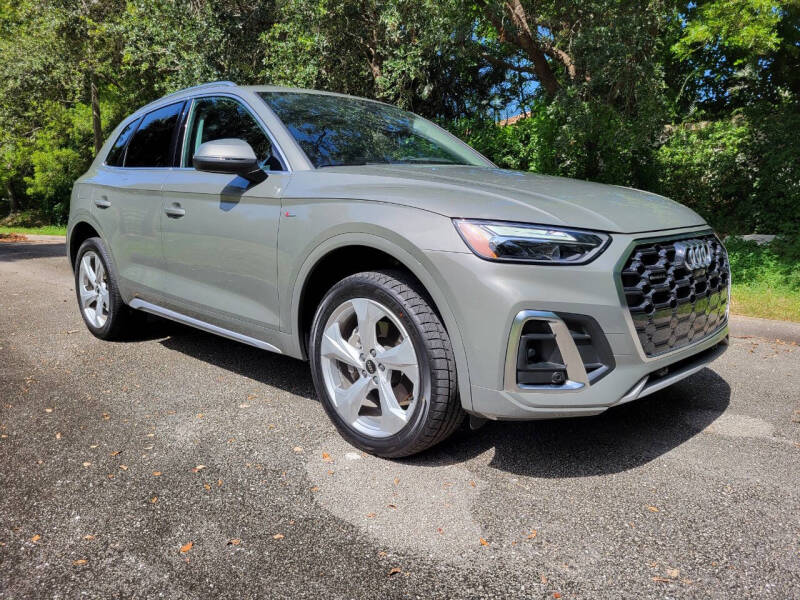2023 Audi Q5 Premium Plus's photo