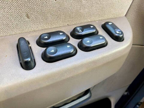 2004 Ford Explorer XLT