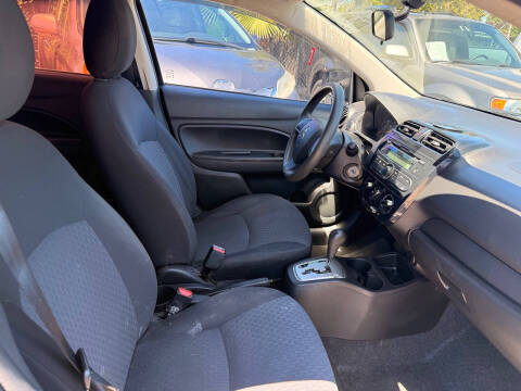 2017 Mitsubishi Mirage ES