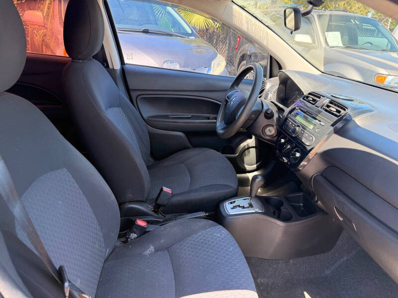 2017 Mitsubishi Mirage ES