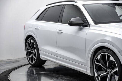 2023 Audi RS Q8 4.0T quattro