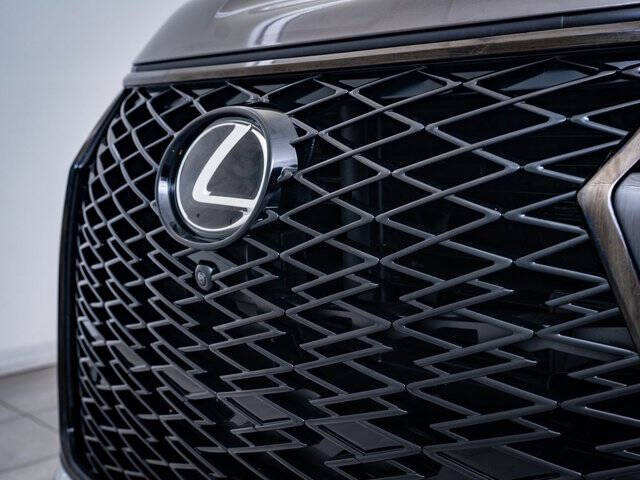 2022 Lexus LX 600 F SPORT Handling