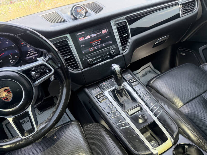 2018 Porsche Macan