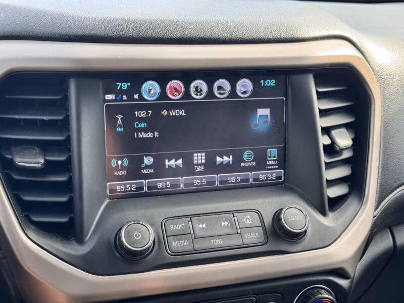 2017 GMC Acadia Denali