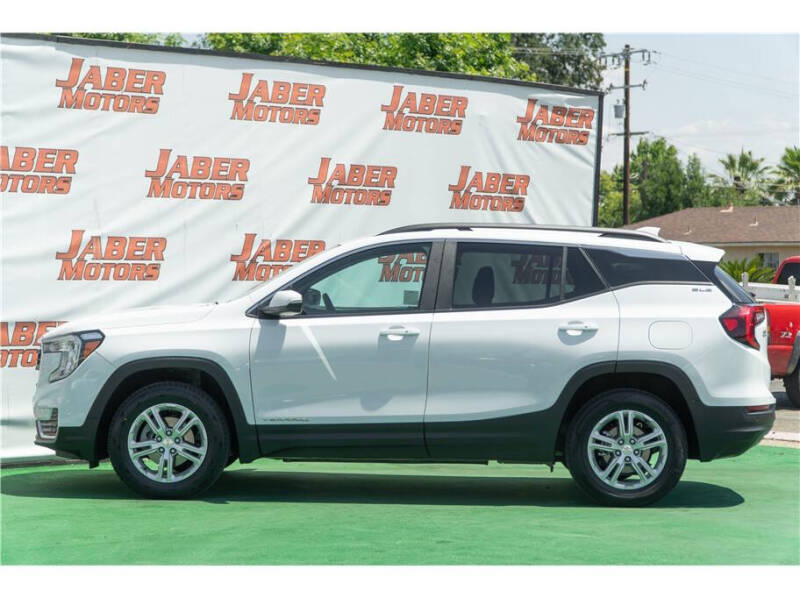 2023 GMC Terrain SLE