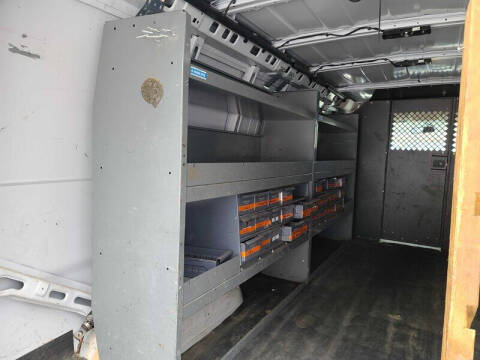 2018 GMC Savana 2500