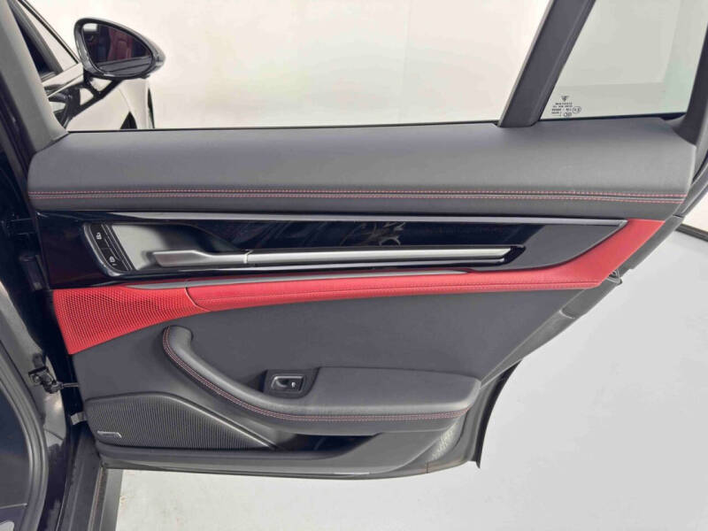 2024 Porsche Panamera