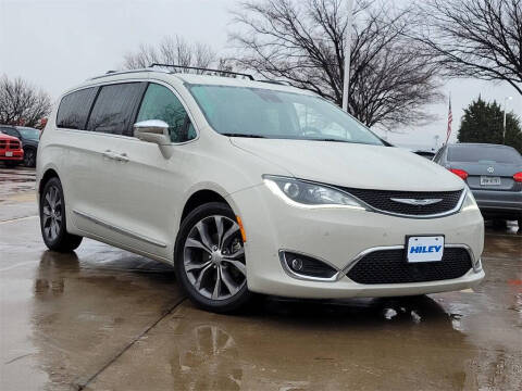 2017 Chrysler Pacifica