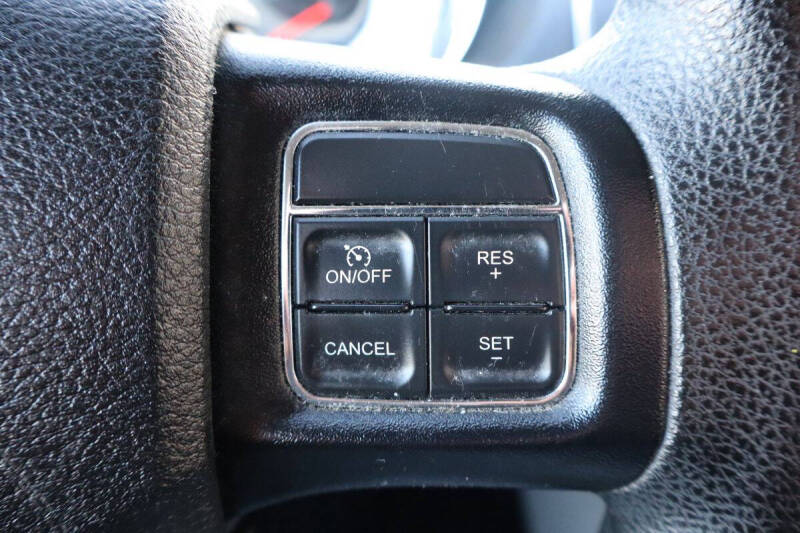 2015 Dodge Grand Caravan SE