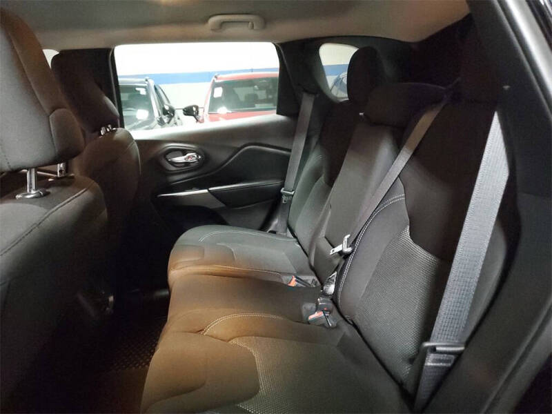 2020 Jeep Cherokee Latitude