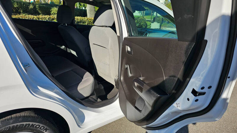 2020 Chevrolet Sonic LT