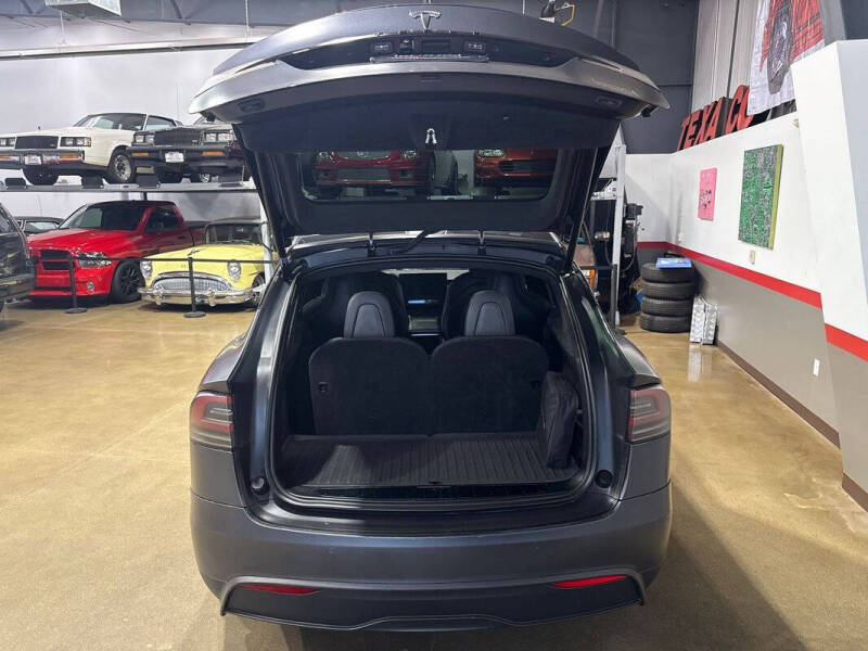 2022 Tesla Model X Plaid