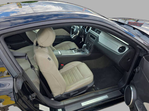 2014 Ford Mustang V6 Premium