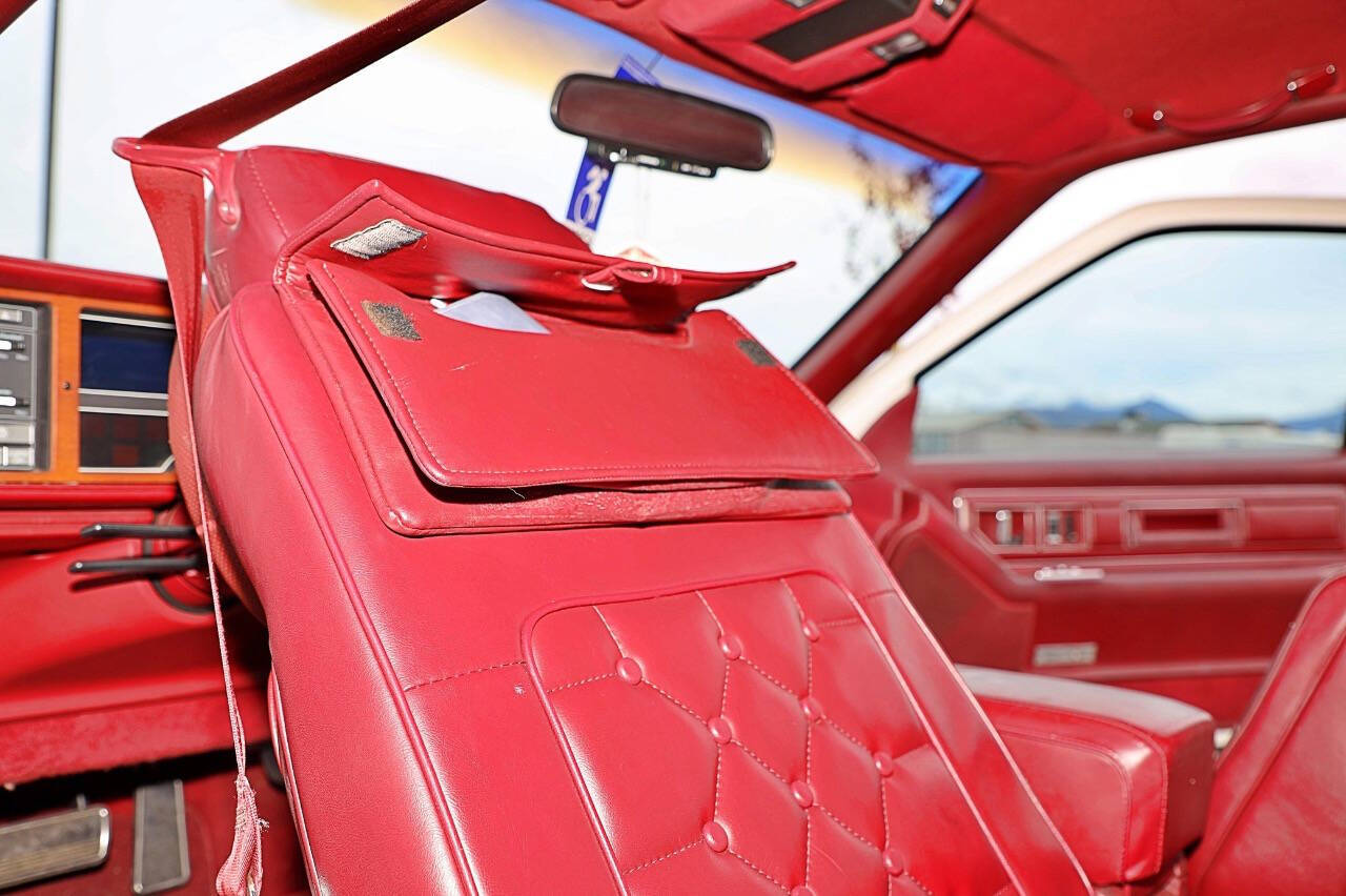 1988 Cadillac Eldorado Biarritz 67
