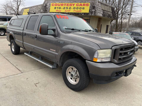 2004 Ford F-250 Super Duty for sale at Courtesy Cars in Independence MO