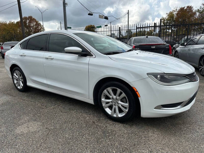 2017 Chrysler 200 Limited