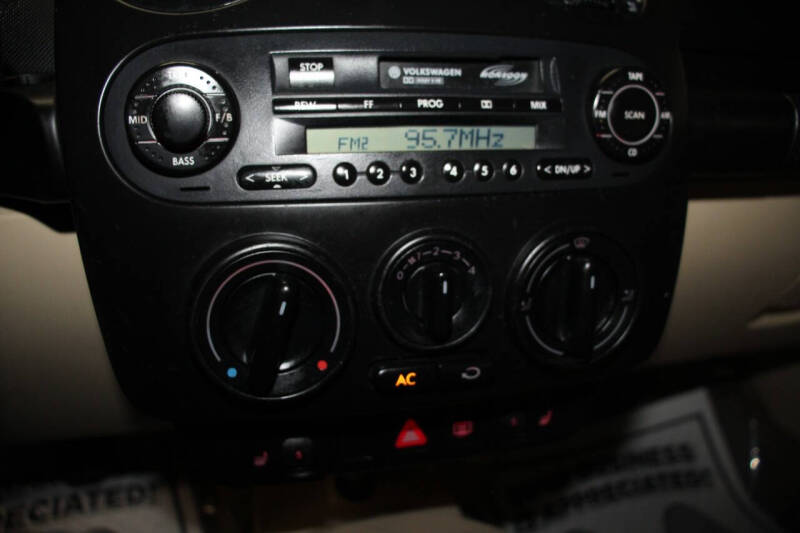 2003 Volkswagen New Beetle GLS TDI