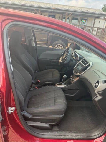 2017 Chevrolet Sonic LT Auto
