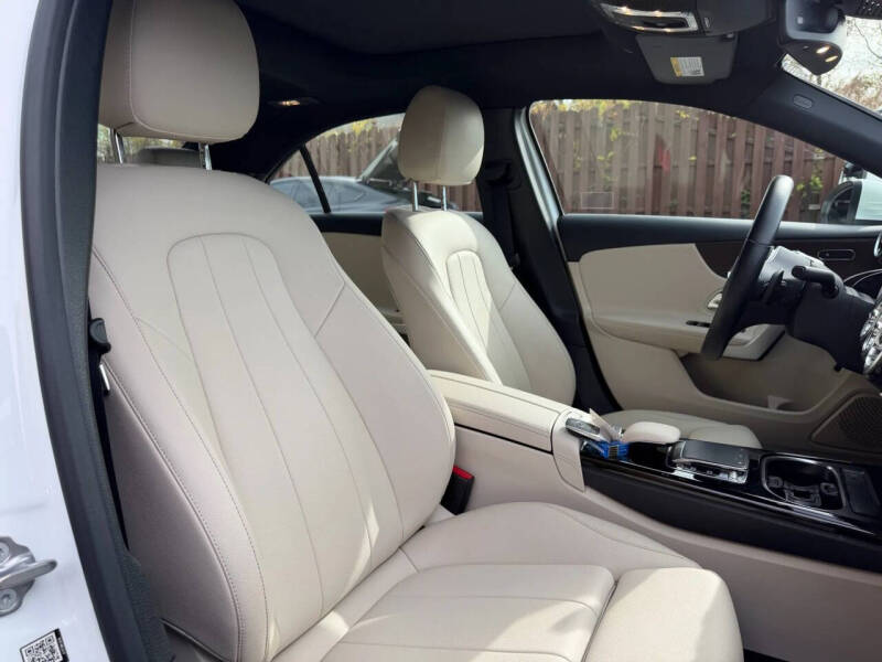 2019 Mercedes-Benz A-Class A 220