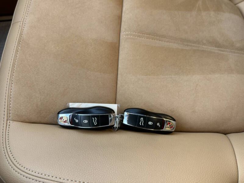 2016 Porsche Macan S