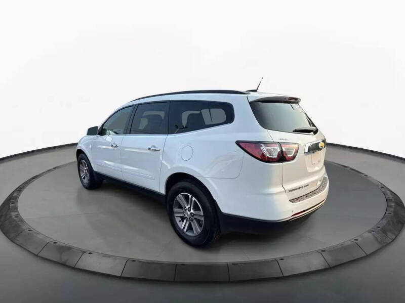 2017 Chevrolet Traverse LT