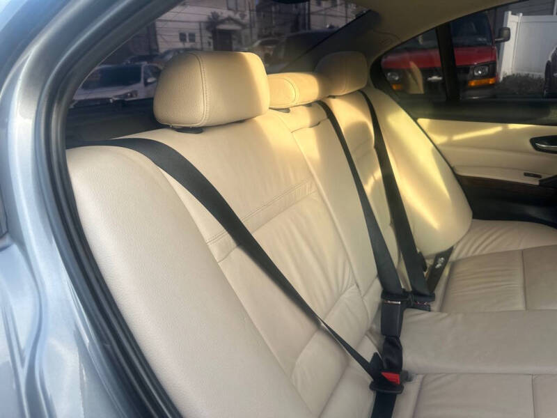 2011 BMW 3 Series 328i xDrive