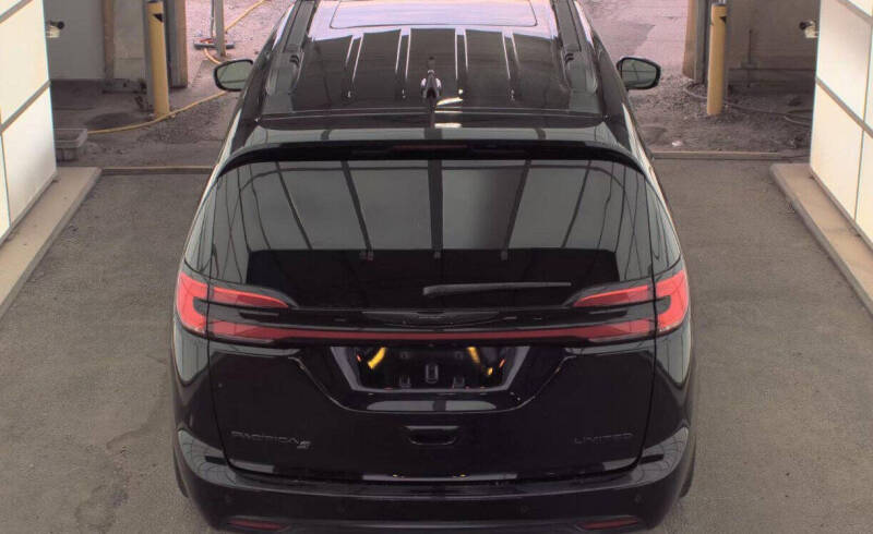 2024 Chrysler Pacifica Limited