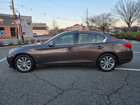 2014 Infiniti Q50 Premium