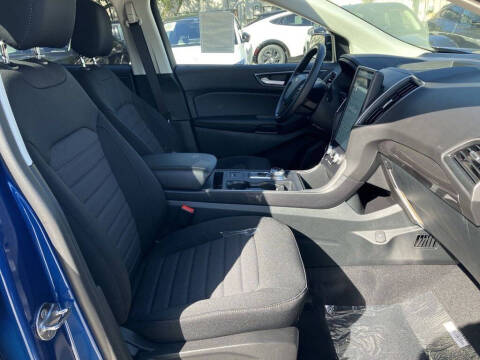 2024 Ford Edge SE