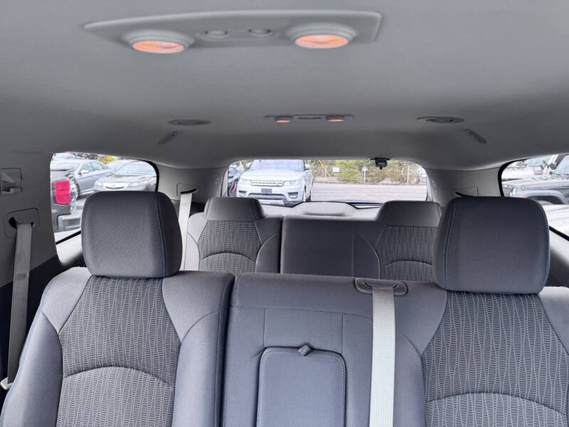 2015 Chevrolet Traverse LS