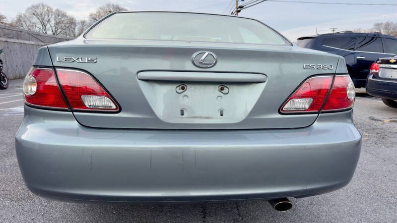 2004 Lexus ES 330