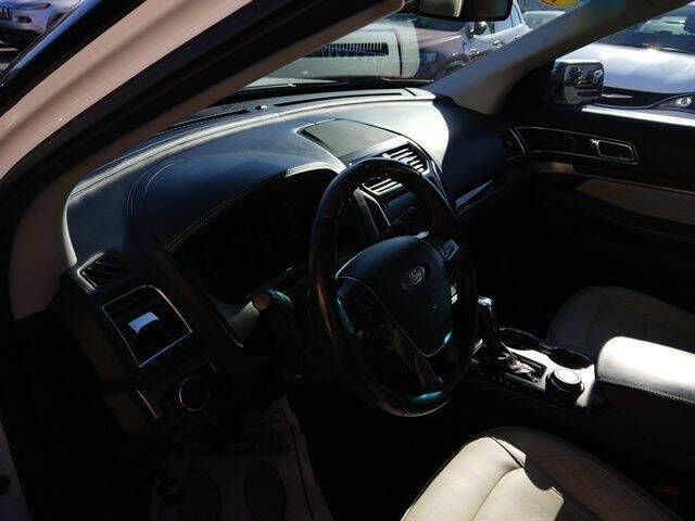 2016 Ford Explorer Platinum