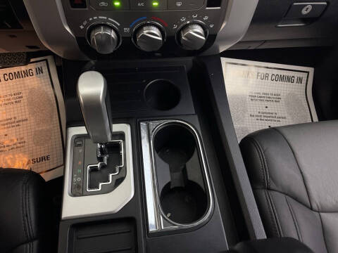 2018 Toyota Tundra SR5