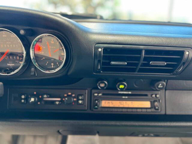 1996 Porsche 911 Carrera 4S