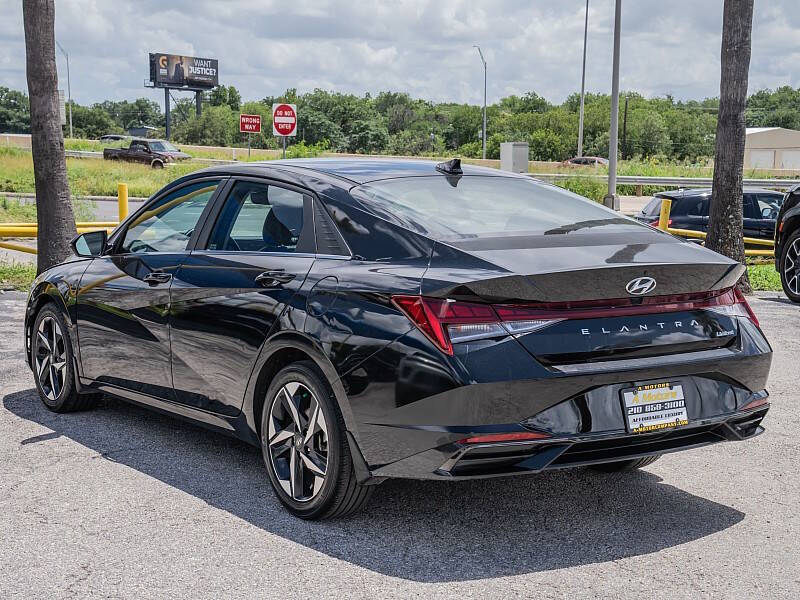 2023 Hyundai Elantra