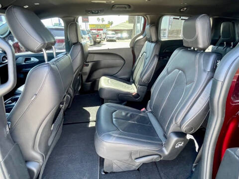 2018 Chrysler Pacifica Touring L