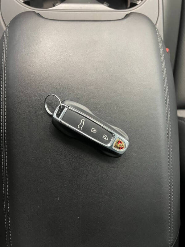 2024 Porsche Cayenne