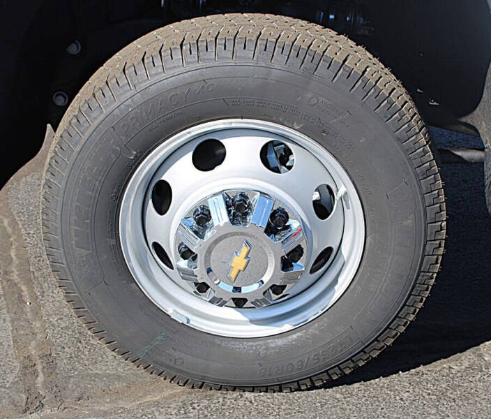 2025 Chevrolet Silverado 3500HD CC