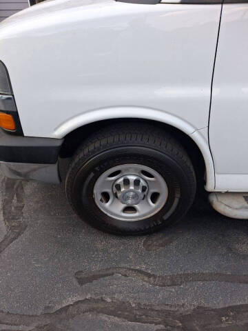 2018 Chevrolet Express 2500