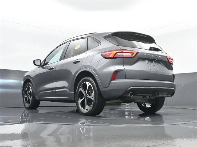 2023 Ford Escape ST-Line Select
