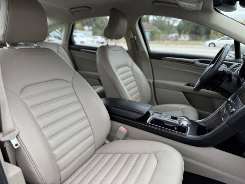 2019 Ford Fusion SEL