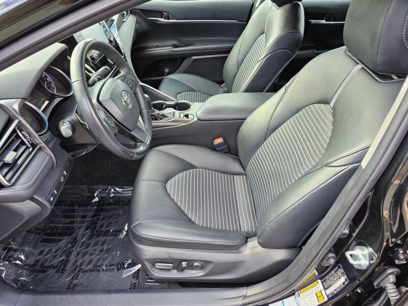 2022 Toyota Camry SE Nightshade