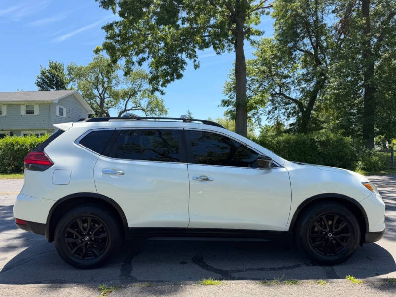 2017 Nissan Rogue SV