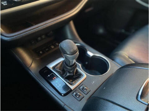 2017 Toyota Highlander