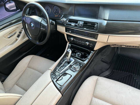 2013 BMW 5 Series 528i xDrive