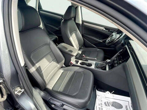 2020 Volkswagen Passat SE