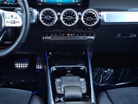 2023 Mercedes-Benz GLB GLB 250